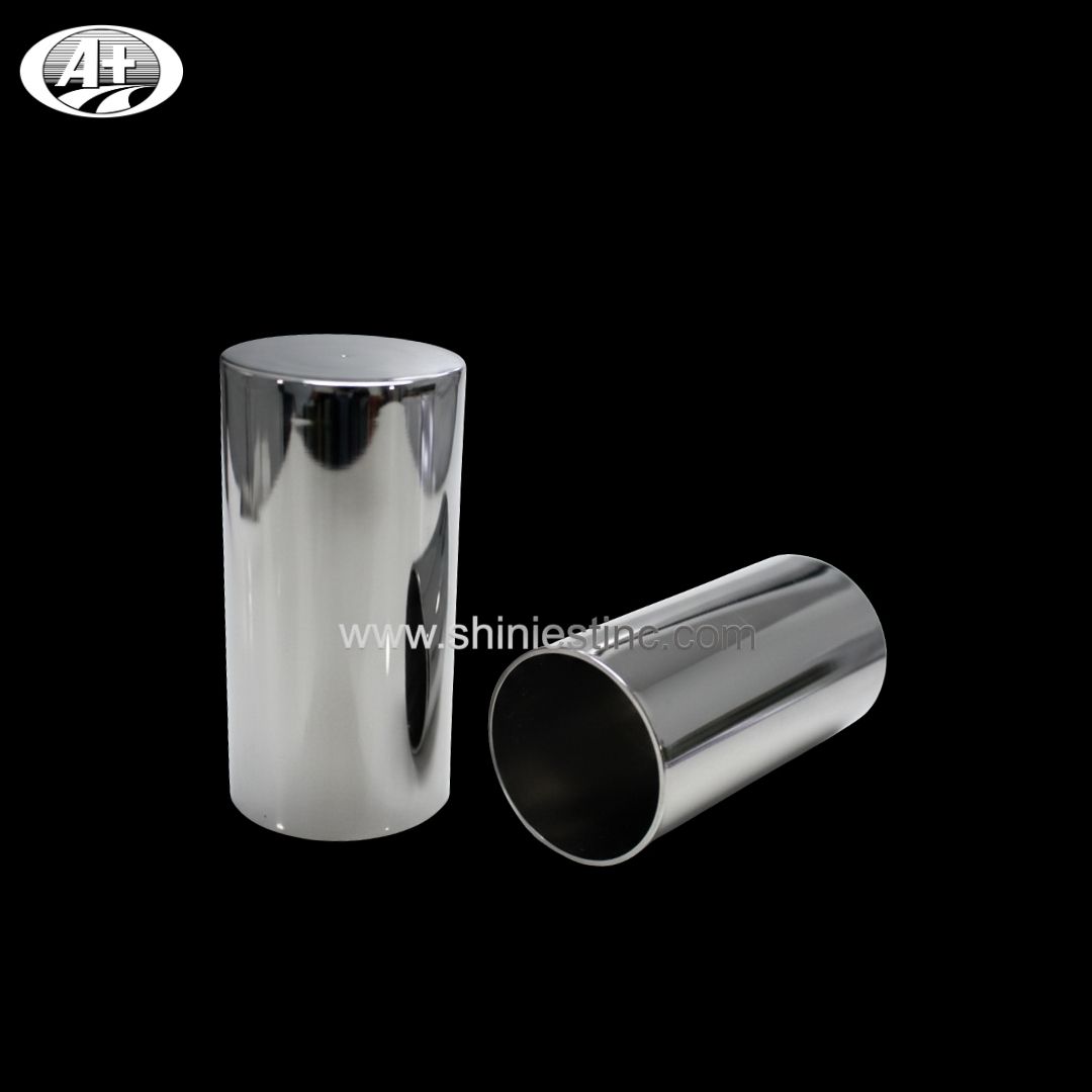 Chrome 33mm Cylinder Lug Nut Covers for 22.5 Inch Semi Truck Wheels